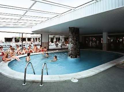 Garbi Park & Aquasplash מלון 4*