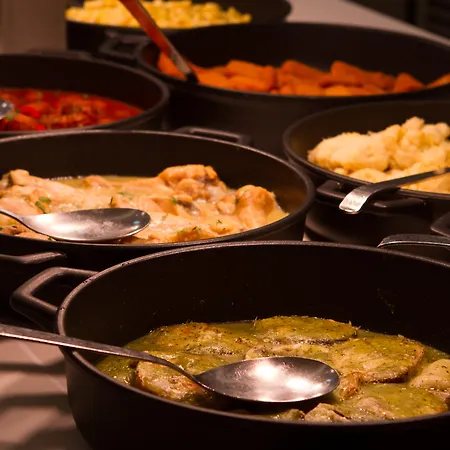 Hotel Garbi Park & Aquasplash 4*