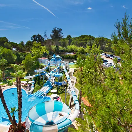 מלון Garbi Park & Aquasplash 4*
