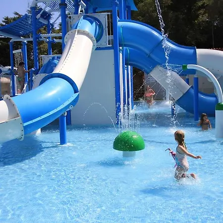 Szálloda Garbi Park & Aquasplash 4*