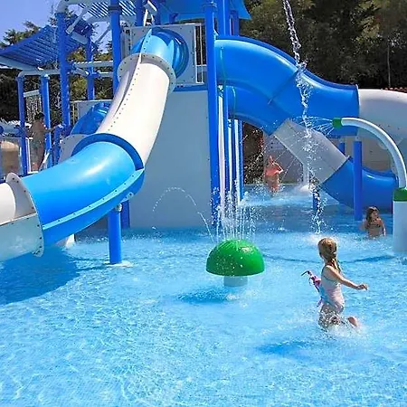 Szálloda Garbi Park & Aquasplash