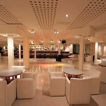 Garbi Park & Aquasplash Hotel Lloret de Mar