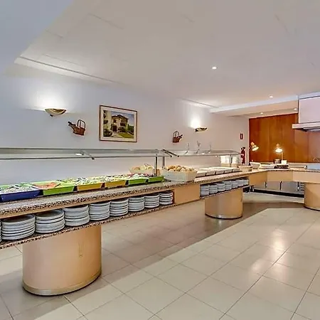 Hotel Garbi Park & Aquasplash