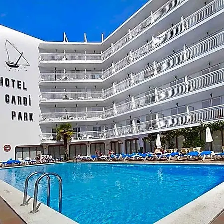 Garbi Park & Aquasplash Hotel