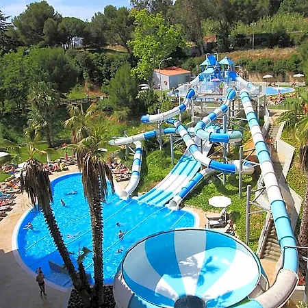 Garbi Park & Aquasplash 4*