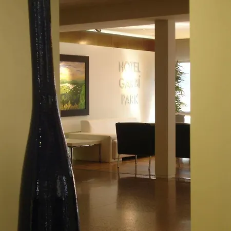 Hotel Garbi Park & Aquasplash