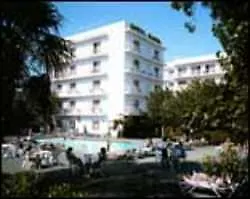 Garbi Park & Aquasplash מלון 4*