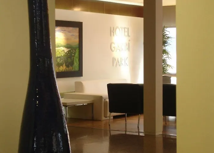 מלון Garbi Park & Aquasplash