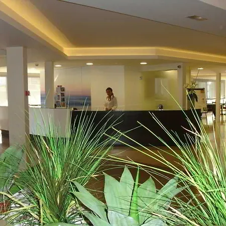 Garbi Park & Aquasplash Hotel