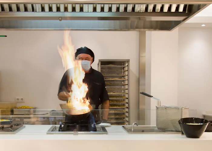 酒店 Garbi Park & Aquasplash