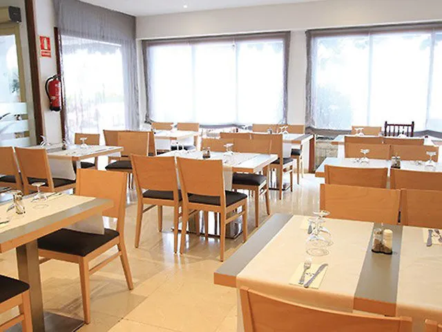 酒店 Garbi Park & Aquasplash