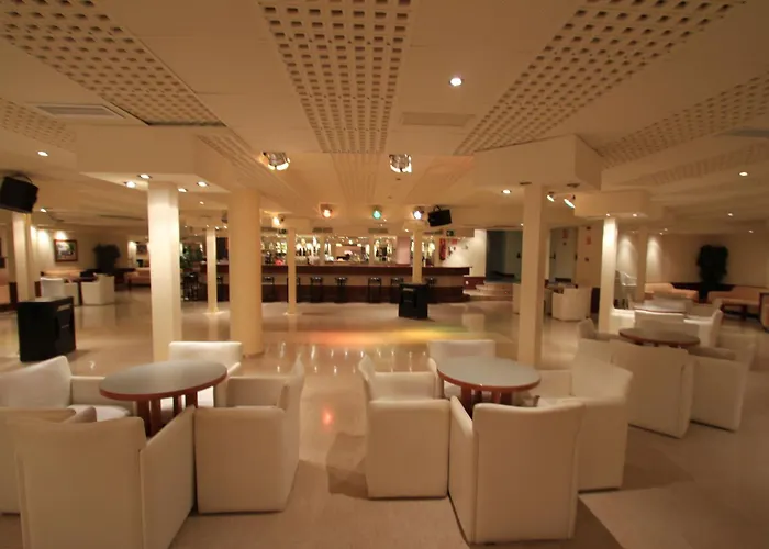 Garbi Park & Aquasplash 酒店