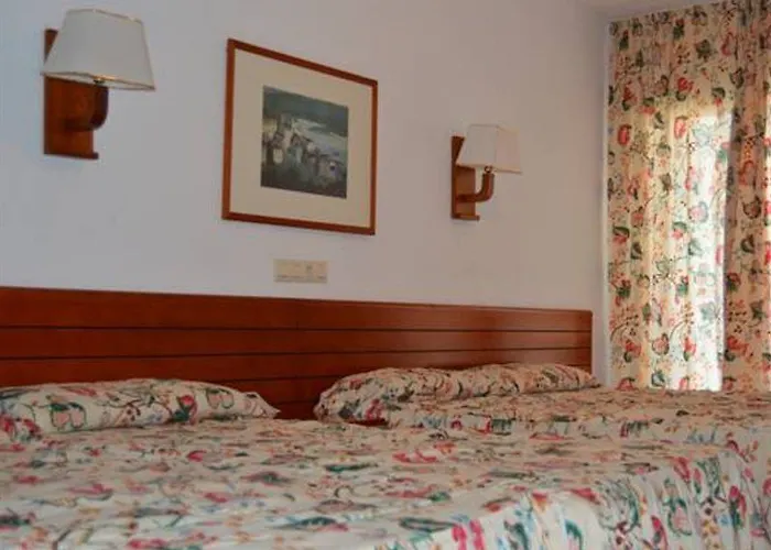 Garbi Park & Aquasplash Hotel 4*